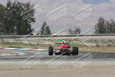 media/Jun-02-2024-CalClub SCCA (Sun) [[05fc656a50]]/Group 6/Qualifying/